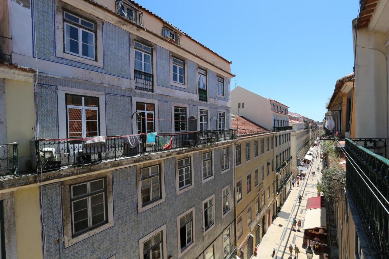 Апартаменти Chic Urban Retreat At Downtown With Balcony & Views Лісабон Екстер'єр фото